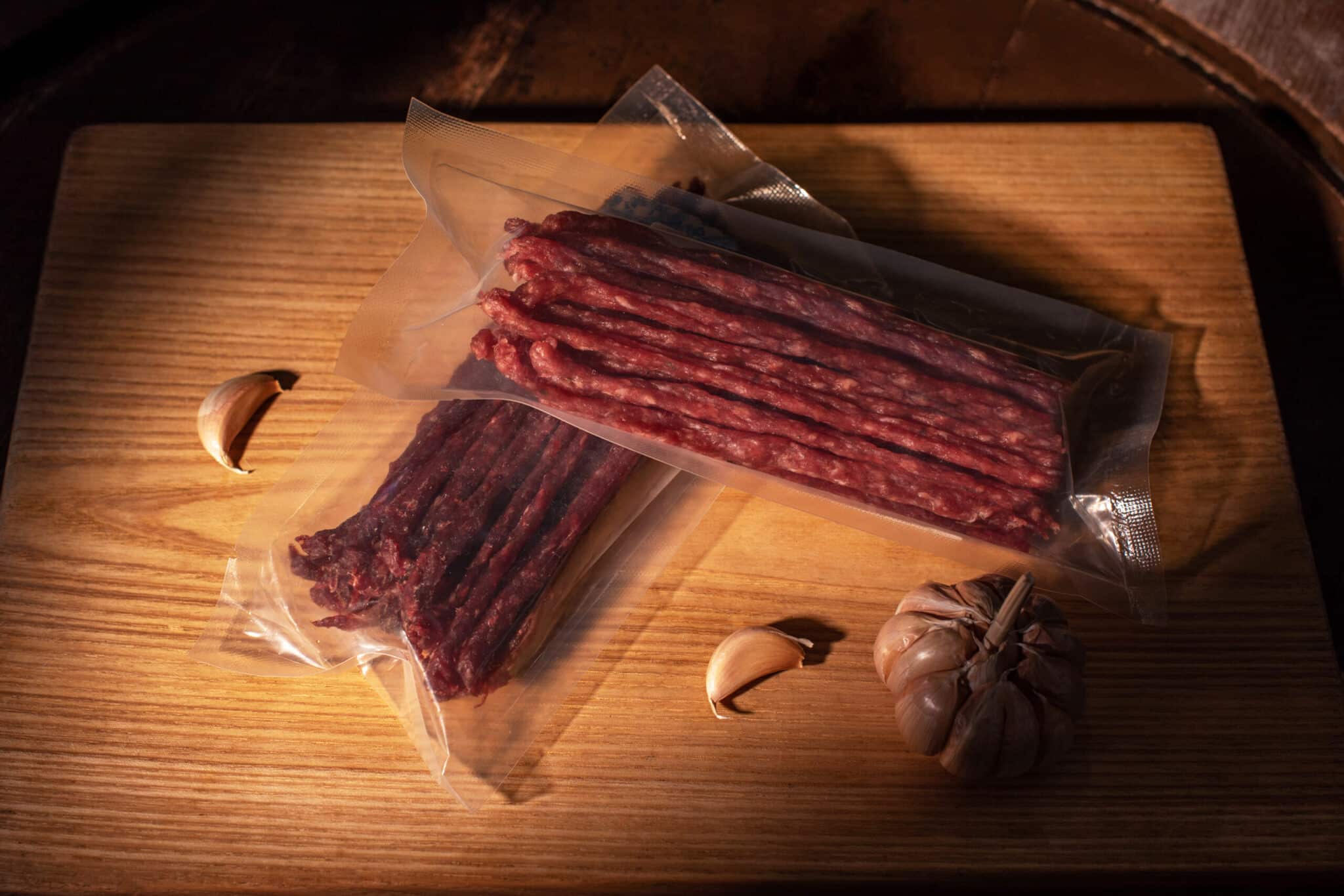Kiaulienos Čili šiaudeliai pakuotėje 100g