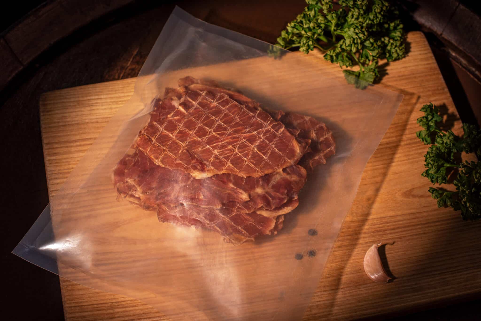 Kiaulienos čipsai vakuumuoti, pakuotėje 150g